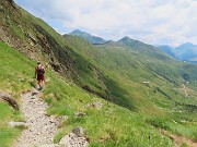 63 Sul sent. 161 scendiamo verso Ca' San Marcol